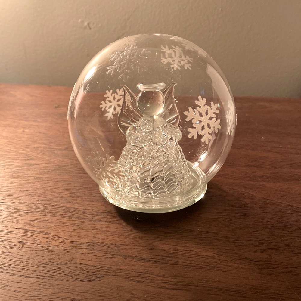 Glass Angel Snowflake Globe with changing color light